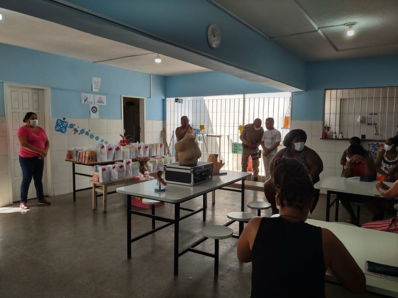AÇÃO SOCIAL VOLTADA À ORIENTAÇÃO SOBRE SAÚDE E HIGIENE ÍNTIMA