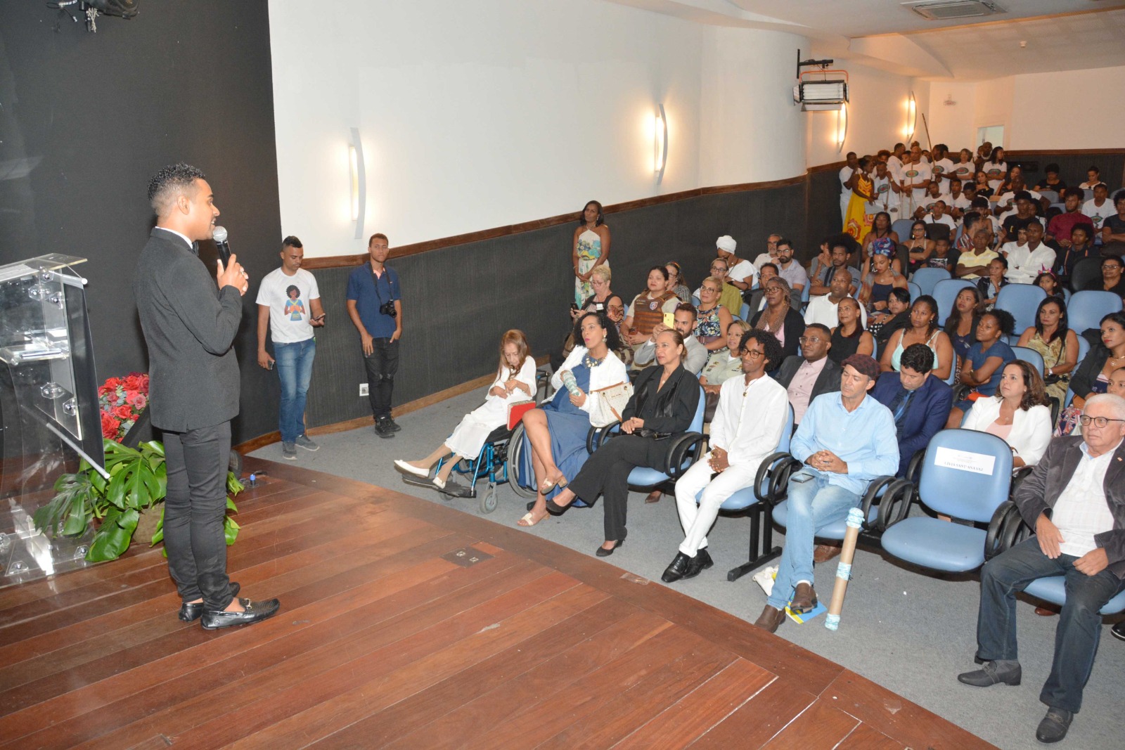 Atividade institucional IBECDH